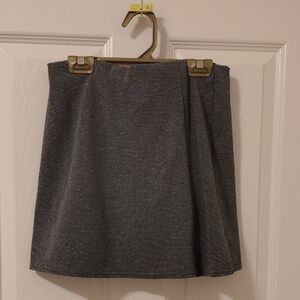 Girls Size L-14 Gray Skort
